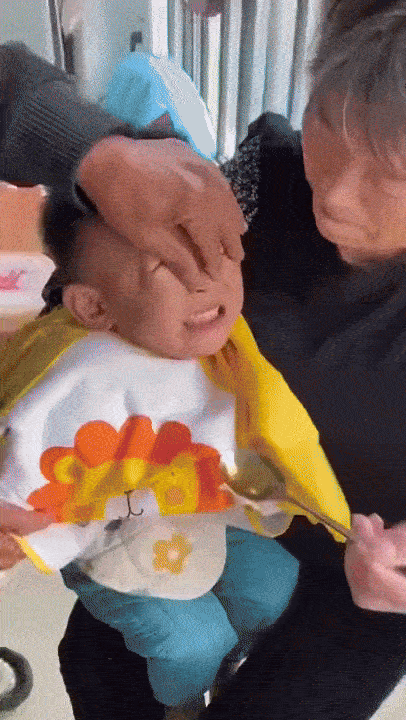 BABY FEEDER (Pack Of 2)